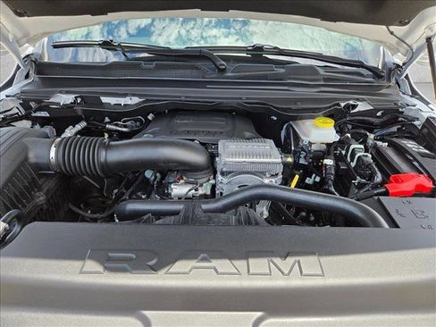 New 2026 RAM 1500 Lone Star AWD/4WD image 17