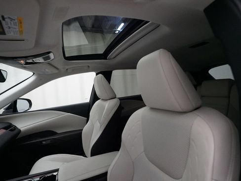 Used 2023 Lexus RX 350 Premium w/ Accessory Package AWD/4WD image 31