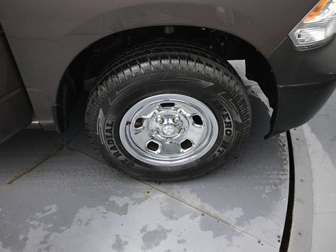 Used 2018 RAM 1500 Tradesman w/ Popular Equipment Group AWD/4WD image 29