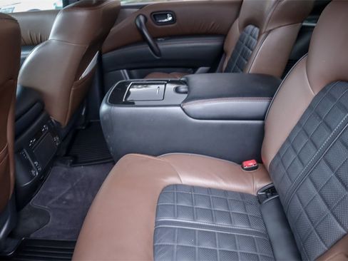 Used 2020 Nissan Armada Platinum w/ Platinum Reserve Package image 27