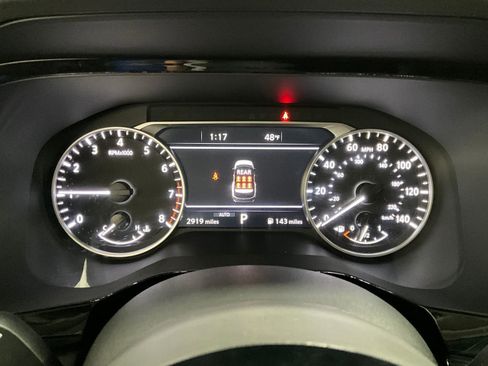 Used 2025 Nissan Pathfinder SL w/ Black Appearance Package image 20