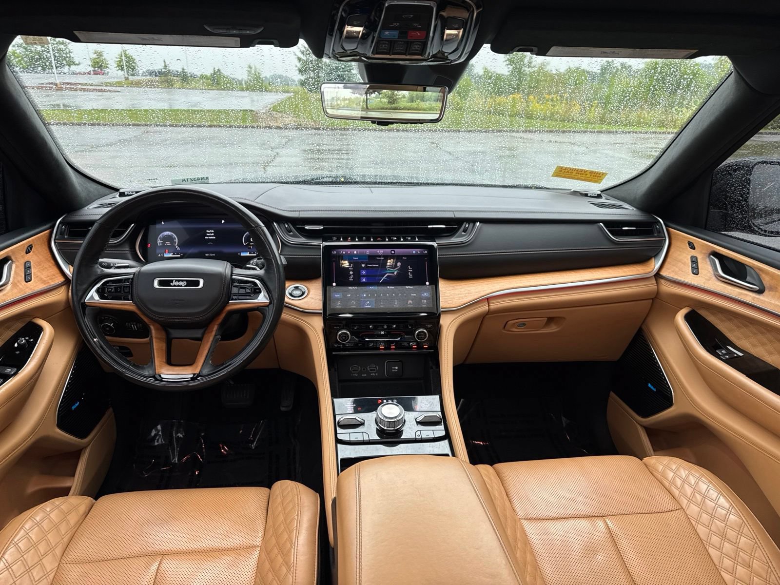Used 2021 Jeep Grand Cherokee L Summit AWD/4WD image 17