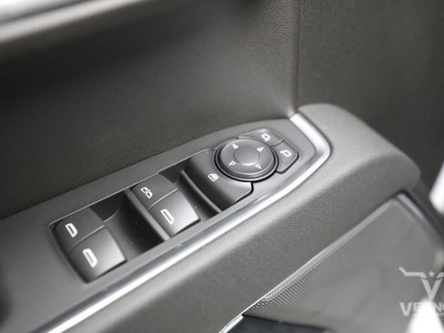 New 2026 Chevrolet Silverado 1500 LT w/ Texas Edition Plus RWD image 18