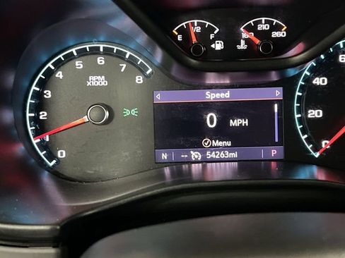 Certified 2022 Chevrolet Colorado LT w/ Luxury Package AWD/4WD image 12