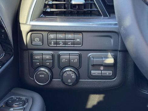 New 2026 Chevrolet Suburban LS w/ Max Trailering Package image 26