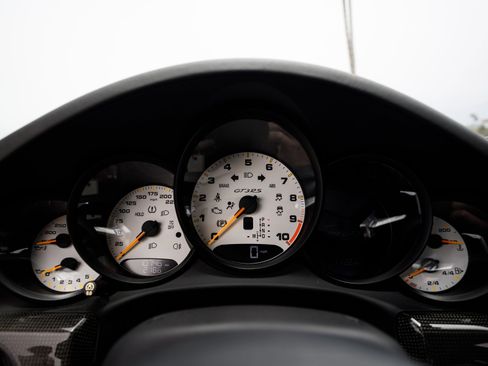 Used 2019 Porsche 911 GT3 RS image 26