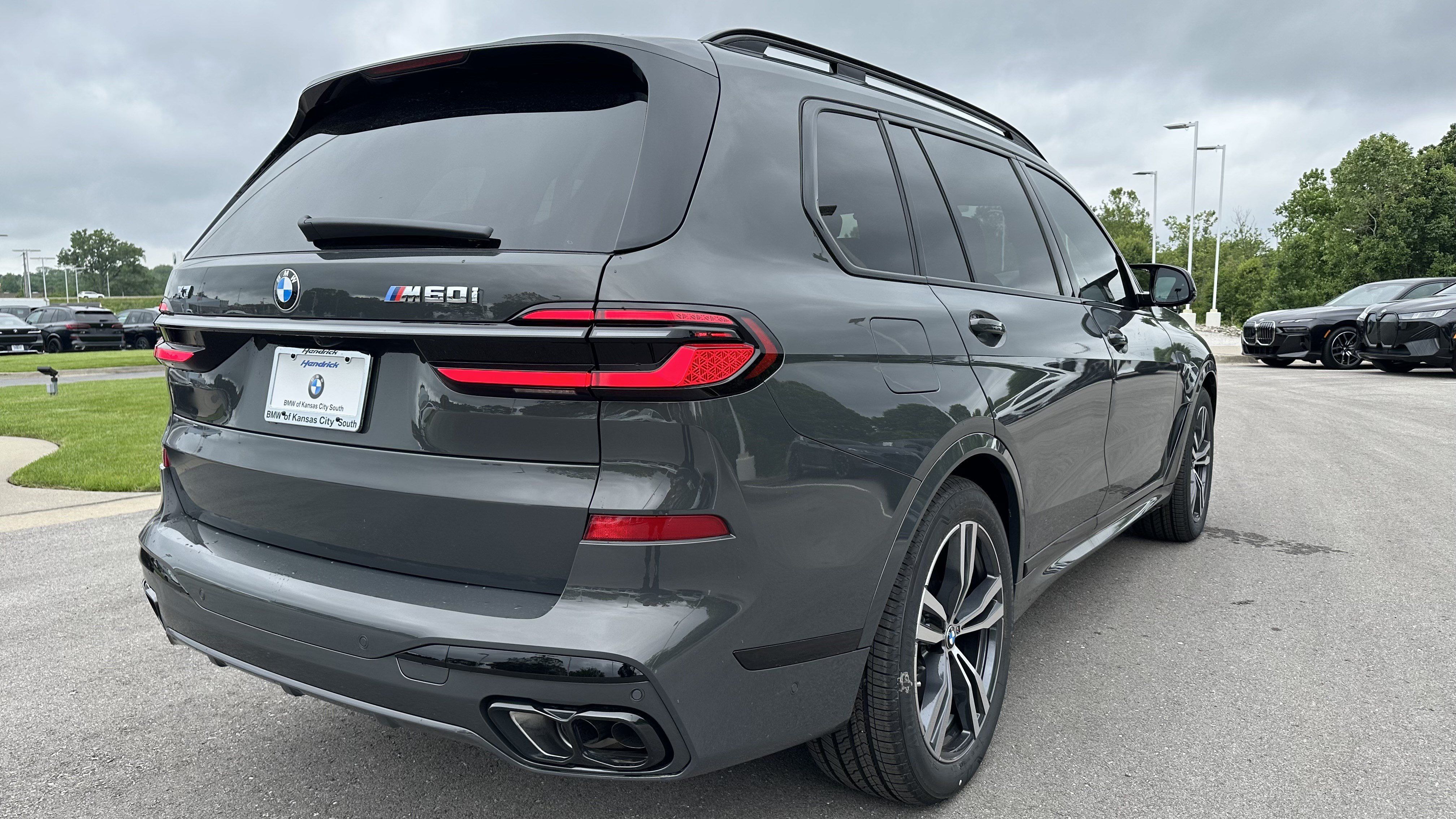 Certified 2026 BMW X7 M60i AWD/4WD image 10
