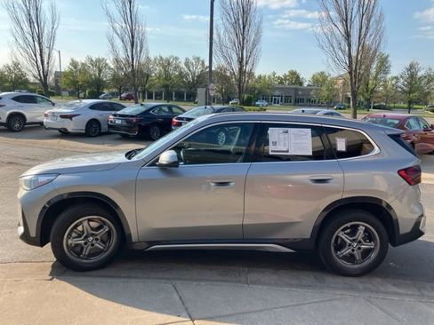 Used 2025 BMW X1 xDrive28i AWD/4WD image 6