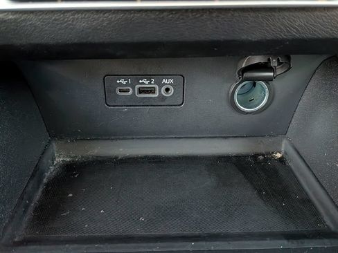 Used 2025 Nissan Altima 2.5 SV FWD image 31