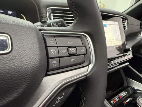 Used 2023 Jeep Wagoneer Series II image 20