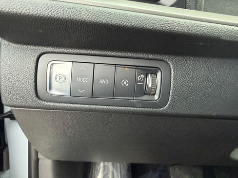 New 2026 Chevrolet Traverse LT w/ Midnight/Sport Edition image 15