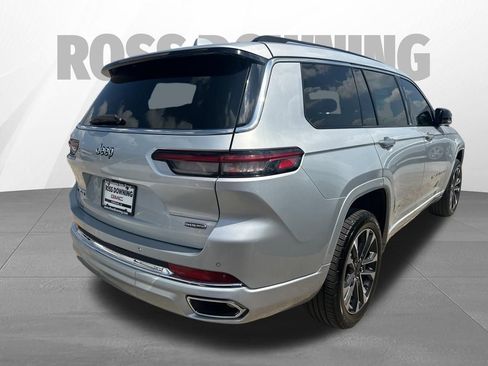 Used 2023 Jeep Grand Cherokee L Overland image 4