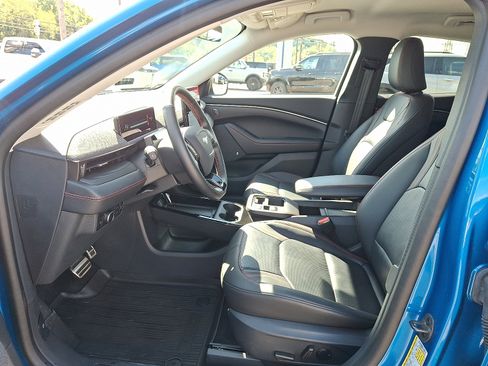 Used 2025 Ford Mustang Mach-E Premium w/ Sport Appearance Package AWD/4WD image 14