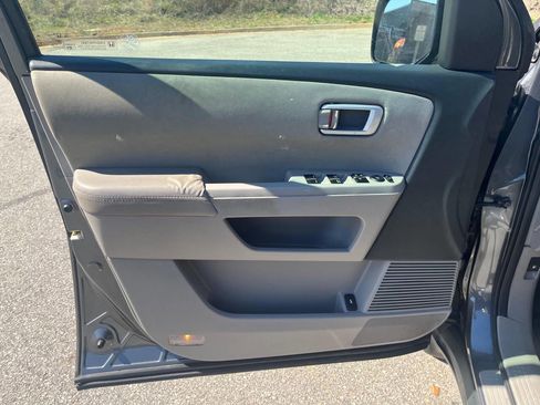 Used 2013 Honda Pilot LX image 7