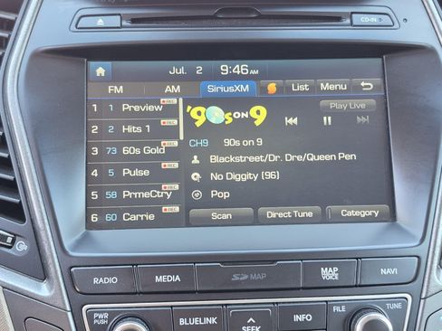 Used 2018 Hyundai Santa Fe AWD image 30
