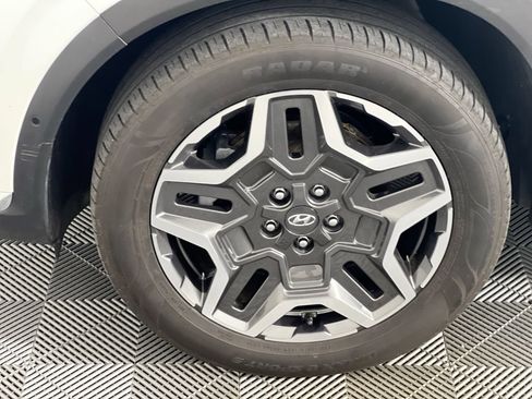 Used 2022 Hyundai Santa Fe Limited FWD image 7