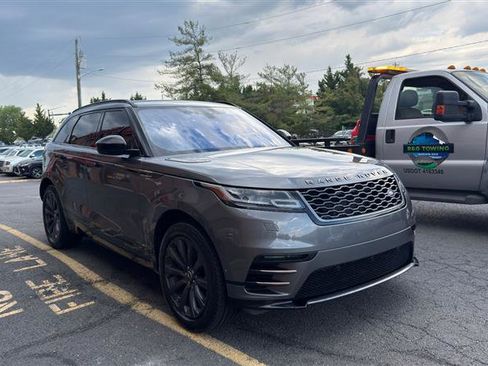 Used 2018 Land Rover Range Rover Velar R-Dynamic SE AWD/4WD image 2