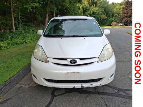 Used 2006 Toyota Sienna XLE w/ XLE Pkg 9 AWD/4WD image 3