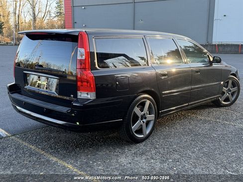 Used 2006 Volvo V70 R image 6