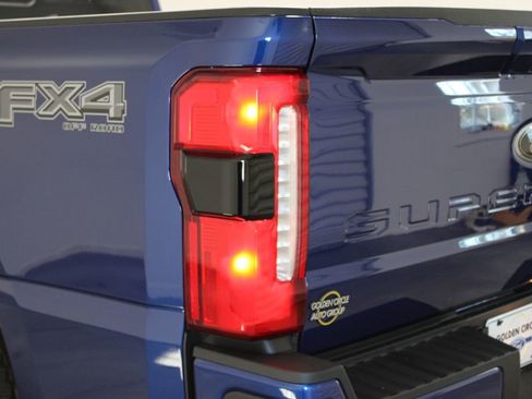 New 2026 Ford F250 Lariat w/ Black Appearance Package AWD/4WD image 61