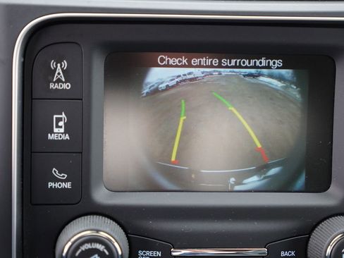 Used 2018 RAM 2500 Tradesman w/ Chrome Appearance Group image 30