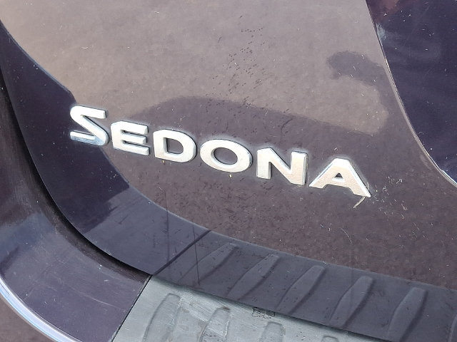 Used 2018 Kia Sedona LX FWD image 31