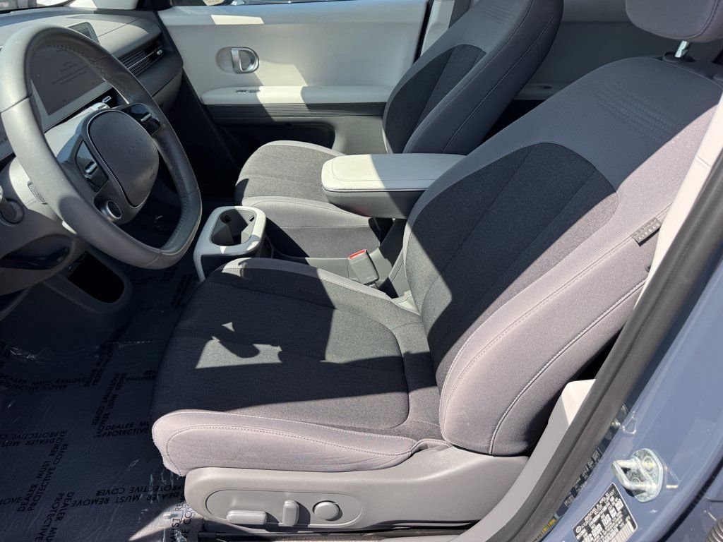Certified 2024 Hyundai Ioniq 5 SE RWD image 16