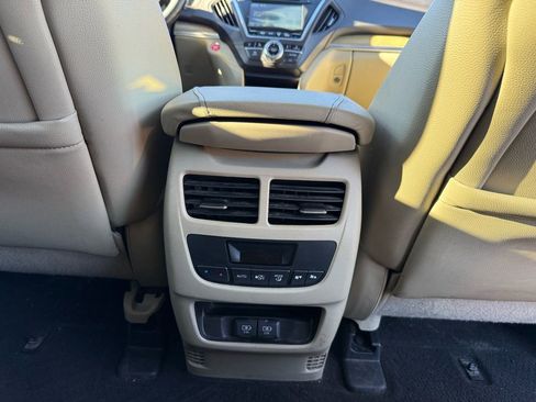Used 2019 Acura MDX SH-AWD w/ Technology Package image 24