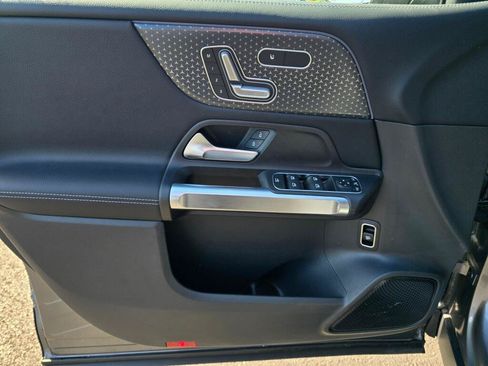 New 2026 Mercedes-Benz GLB 250 4MATIC image 34