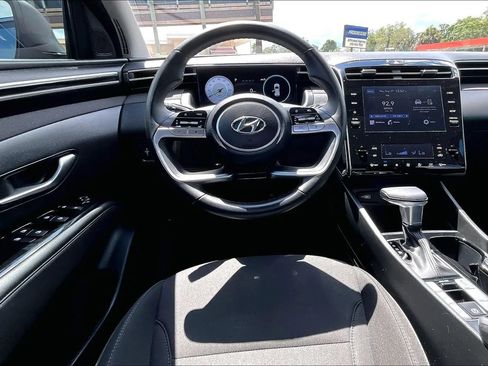Used 2022 Hyundai Tucson SEL w/ Convenience Package FWD image 5