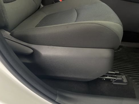 Used 2024 Toyota RAV4 LE AWD/4WD image 56