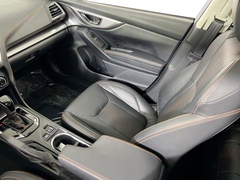 Used 2023 Subaru Crosstrek 2.5i Limited w/ Moonroof Package image 23