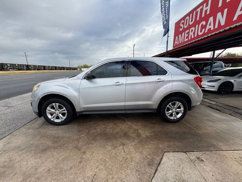 Used 2011 Chevrolet Equinox LS image 9