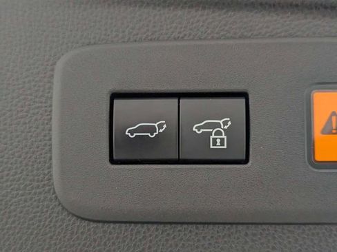 Used 2024 Toyota Land Cruiser image 27