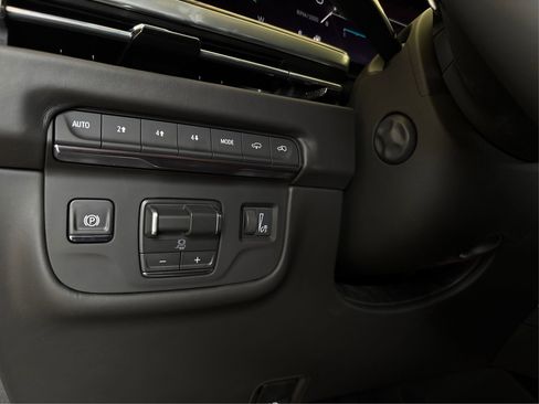 New 2026 Cadillac Escalade Platinum Sport w/ LPO, ONYX Package image 20