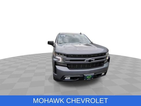 Used 2021 Chevrolet Silverado 1500 RST AWD/4WD image 3