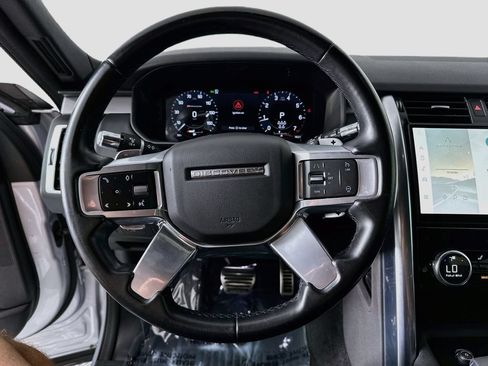 Used 2021 Land Rover Discovery S R-Dynamic AWD/4WD image 12