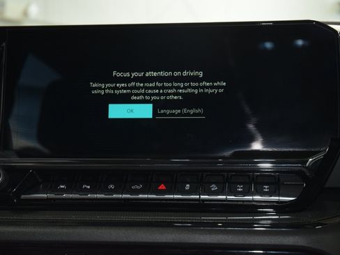 Used 2024 Chevrolet Silverado 1500 ZR2 w/ ZR2 Bison Edition image 31