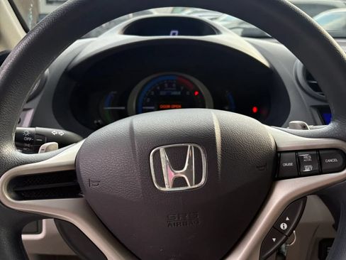 Used 2010 Honda Insight EX image 17