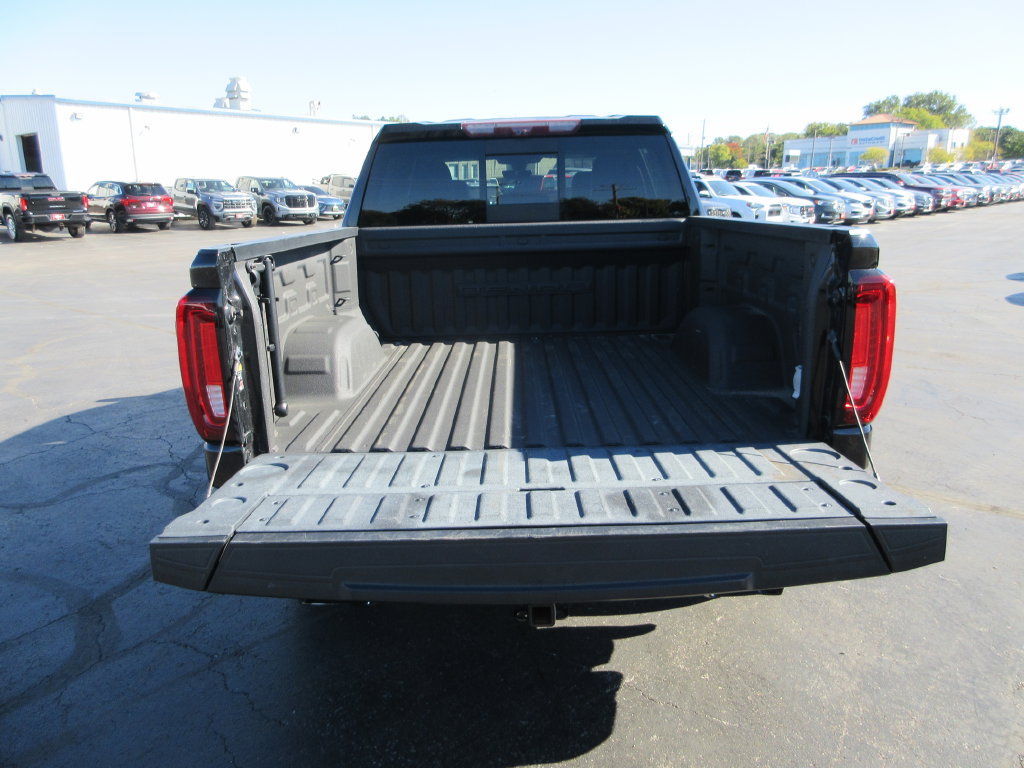 Certified 2021 GMC Sierra 1500 Denali w/ Denali Ultimate Package AWD/4WD image 7