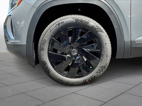 New 2026 Volkswagen Atlas SE AWD/4WD image 11