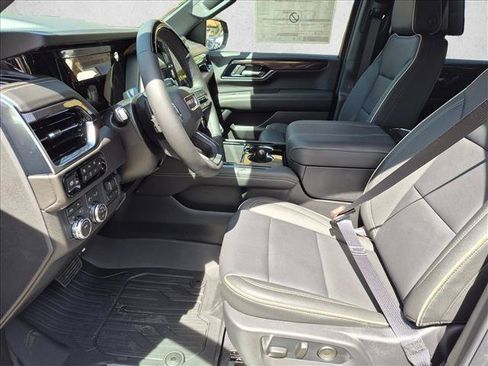 New 2026 GMC Yukon XL Elevation w/ Elevation Premium Package AWD/4WD image 4