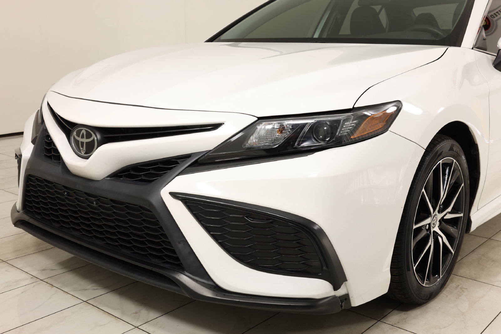 Used 2023 Toyota Camry SE FWD image 32