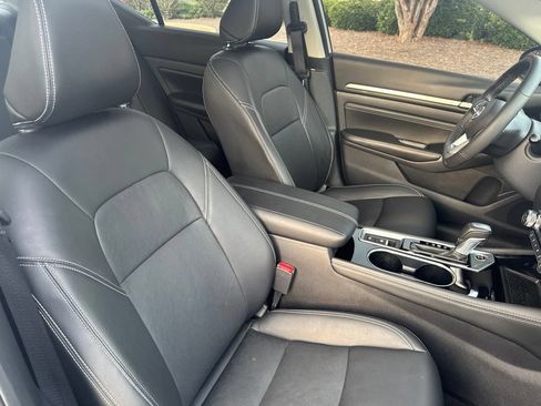 Used 2023 Nissan Altima 2.5 SL FWD image 48