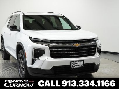 Used 2025 Chevrolet Traverse LT w/ Sun and Wheel Package