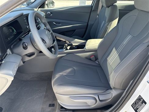 New 2026 Hyundai Elantra Blue image 9