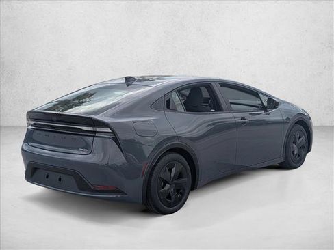 New 2026 Toyota Prius Plug-In Hybrid FWD image 2