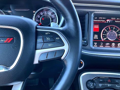 Used 2015 Dodge Challenger R/T Plus RWD image 19