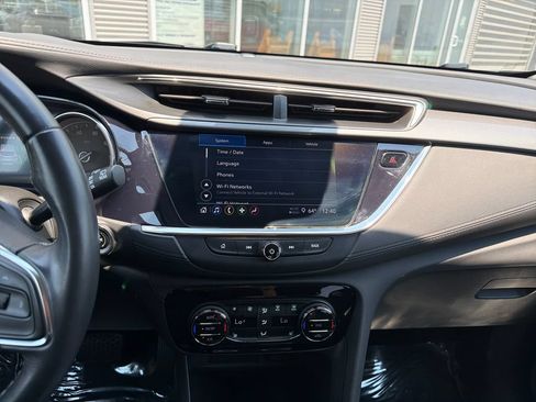 Used 2023 Buick Encore GX Select w/ Sport Touring Package FWD image 18