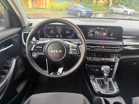 Used 2026 Kia Seltos S FWD image 21